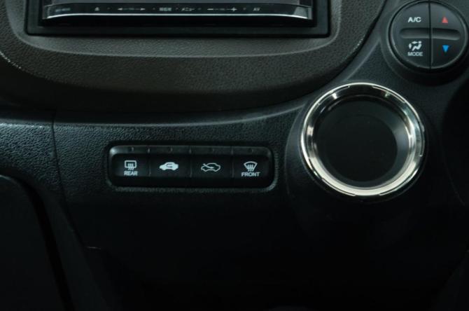 Honda Fit Shuttle I Рестайлинг с пробегом 2014 года, цена 999 000 рублей, 188100 км, универсал, Автокод Объявления