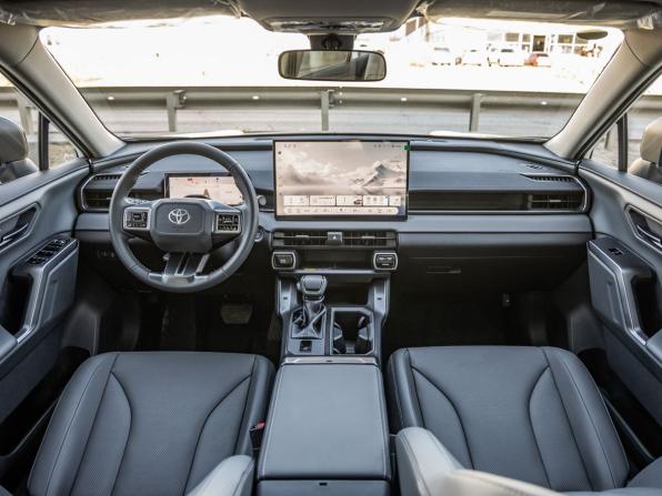 Toyota RAV4 VI (XA60) с пробегом 2026 года, цена 4 688 000 рублей, 490 км, внедорожник, Автокод Объявления