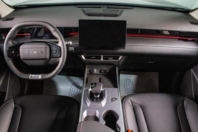 JETOUR DASHING I с пробегом 2024 года, цена 3 329 000 рублей, 4550 км, внедорожник, Автокод Объявления