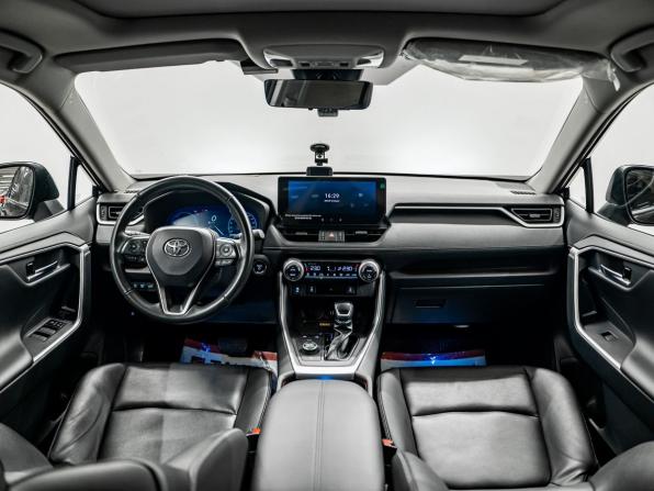 Toyota RAV4 V (XA50) с пробегом 2024 года, цена 5 300 000 рублей, 38371 км, внедорожник, Автокод Объявления