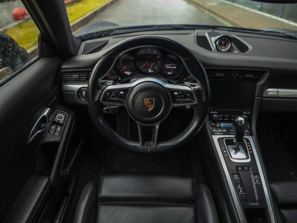 Porsche 911 VII (991) Рестайлинг с пробегом 2016 года, цена 6 990 000 рублей, 66243 км, купе, Автокод Объявления