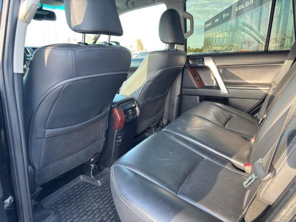 Toyota Land Cruiser Prado 150 Series Рестайлинг 1 с пробегом 2015 года, цена 3 900 000 рублей, 177285 км, внедорожник, Автокод Объявления