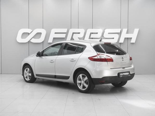Renault Megane III с пробегом 2011 года, цена 650 000 рублей, 174092 км, хэтчбек, Автокод Объявления