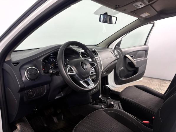 Renault Logan II Рестайлинг с пробегом 2021 года, цена 1 195 000 рублей, 81591 км, седан, Автокод Объявления