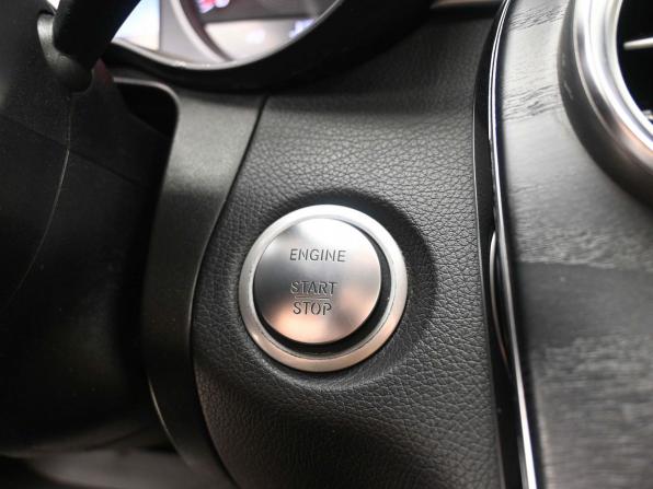 Mercedes-Benz GLC I (X253) с пробегом 2017 года, цена 2 680 900 рублей, 97924 км, внедорожник, Автокод Объявления