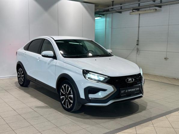 Lada (ВАЗ) Vesta I Рестайлинг (NG) с пробегом 2023 года, цена 1 345 000 рублей, 65469 км, седан, Автокод Объявления