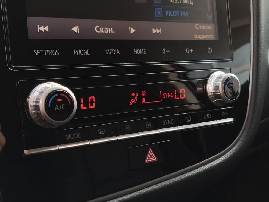 Mitsubishi Outlander III Рестайлинг 3 Екатеринбург  - изображение 15
