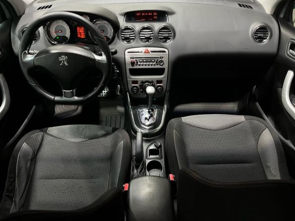 Peugeot 308 I Рестайлинг с пробегом 2011 года, цена 380 000 рублей, 249943 км, хэтчбек, Автокод Объявления