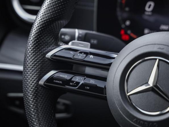 Mercedes-Benz E-Класс V (W213 S213 C238) Рестайлинг с пробегом 2022 года, цена 5 150 000 рублей, 59484 км, седан, Автокод Объявления