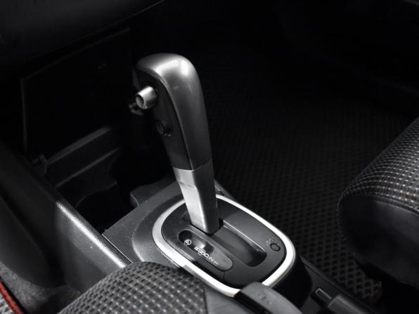 Nissan Tiida I Рестайлинг с пробегом 2011 года, цена 675 000 рублей, 153000 км, хэтчбек, Автокод Объявления