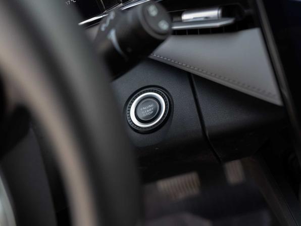 Geely Atlas II с пробегом 2024 года, цена 3 300 000 рублей, 16739 км, внедорожник, Автокод Объявления
