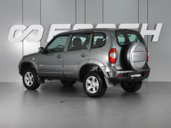 Chevrolet Niva I Рестайлинг с пробегом 2017 года, цена 730 000 рублей, 137607 км, внедорожник, Автокод Объявления