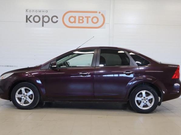 Ford Focus II Рестайлинг с пробегом 2010 года, цена 598 000 рублей, 135861 км, седан, Автокод Объявления