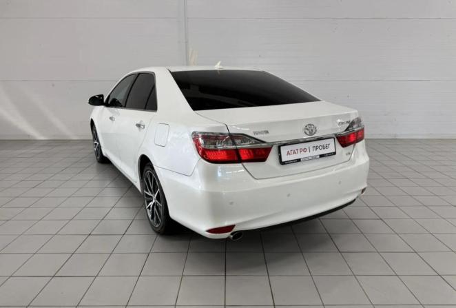 Toyota Camry VII (XV50) Рестайлинг с пробегом 2015 года, цена 1 970 000 рублей, 248929 км, седан, Автокод Объявления