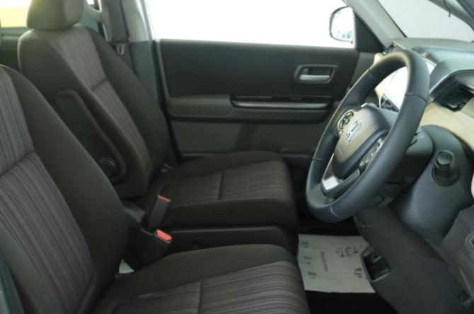 Honda Freed II Рестайлинг с пробегом 2019 года, цена 1 699 000 рублей, 48500 км, компактвэн, Автокод Объявления