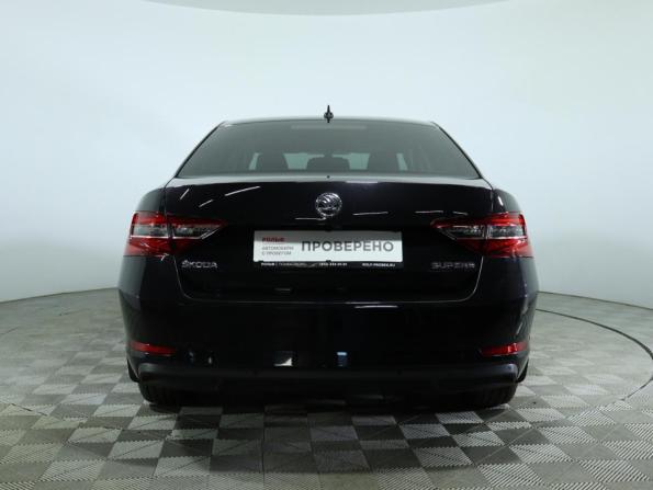 Skoda Superb III Рестайлинг с пробегом 2019 года, цена 2 350 000 рублей, 94080 км, лифтбек, Автокод Объявления