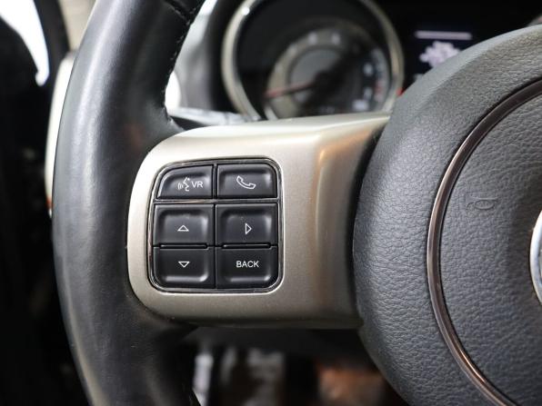 Jeep Grand Cherokee IV (WK2) с пробегом 2012 года, цена 1 800 000 рублей, 253402 км, внедорожник, Автокод Объявления