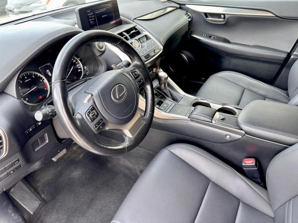 Lexus NX I Рестайлинг с пробегом 2020 года, цена 4 040 000 рублей, 54455 км, внедорожник, Автокод Объявления