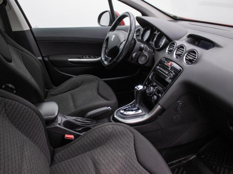 Peugeot 308 I Рестайлинг Москва  - изображение 9