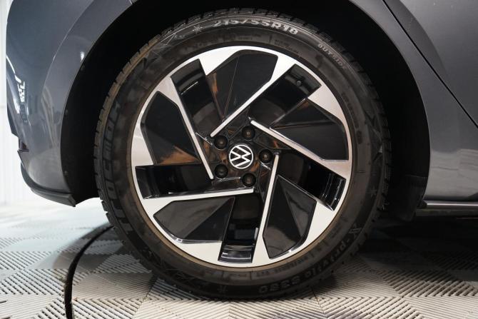 Volkswagen ID.3 I с пробегом 2023 года, цена 3 444 000 рублей, 18500 км, хэтчбек, Автокод Объявления