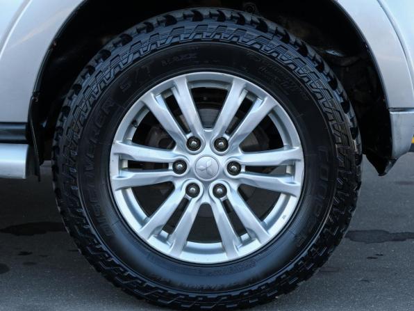 Mitsubishi Pajero IV с пробегом 2011 года, цена 1 698 000 рублей, 320000 км, внедорожник, Автокод Объявления