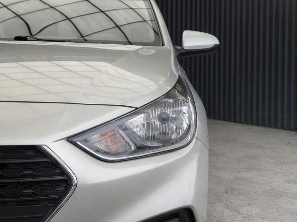 Hyundai Solaris II с пробегом 2018 года, цена 1 357 000 рублей, 86226 км, седан, Автокод Объявления