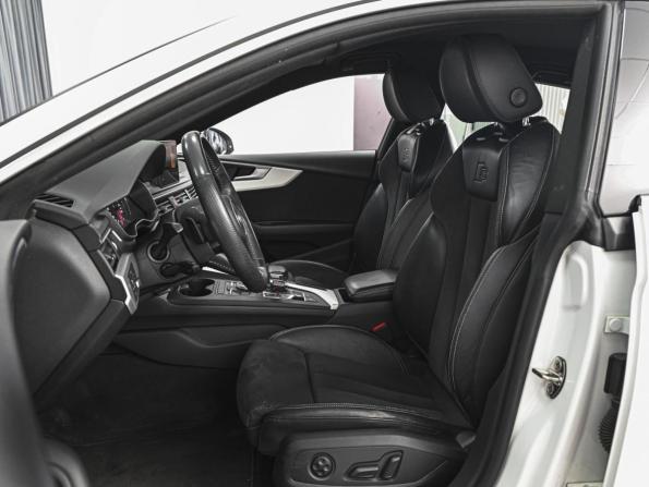 Audi A5 II (F5) Рестайлинг с пробегом 2019 года, цена 3 159 000 рублей, 127709 км, лифтбек, Автокод Объявления
