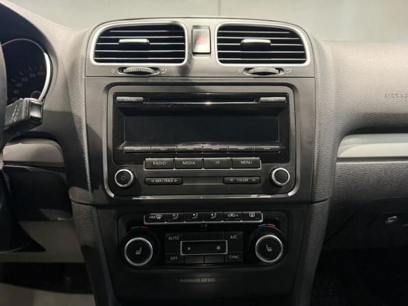 Volkswagen Golf VI с пробегом 2012 года, цена 835 000 рублей, 241000 км, хэтчбек, Автокод Объявления