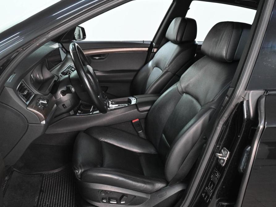 BMW 5 серии VI (F10/F11/F07) Ростов-на-Дону  - изображение 10