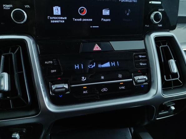 Kia Sorento IV с пробегом 2021 года, цена 3 275 000 рублей, 100100 км, внедорожник, Автокод Объявления