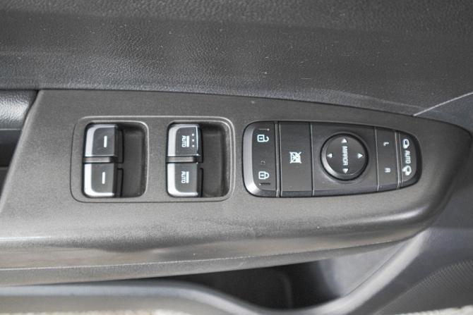 Kia Sportage IV с пробегом 2017 года, цена 1 809 000 рублей, 160000 км, внедорожник, Автокод Объявления