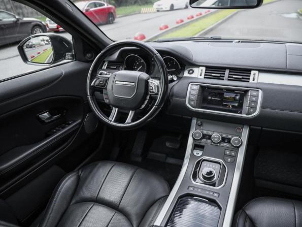 Land Rover Range Rover Evoque I Рестайлинг с пробегом 2018 года, цена 2 757 872 рубля, 99678 км, внедорожник, Автокод Объявления
