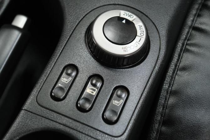 Nissan Qashqai I с пробегом 2007 года, цена 1 099 000 рублей, 192000 км, внедорожник, Автокод Объявления