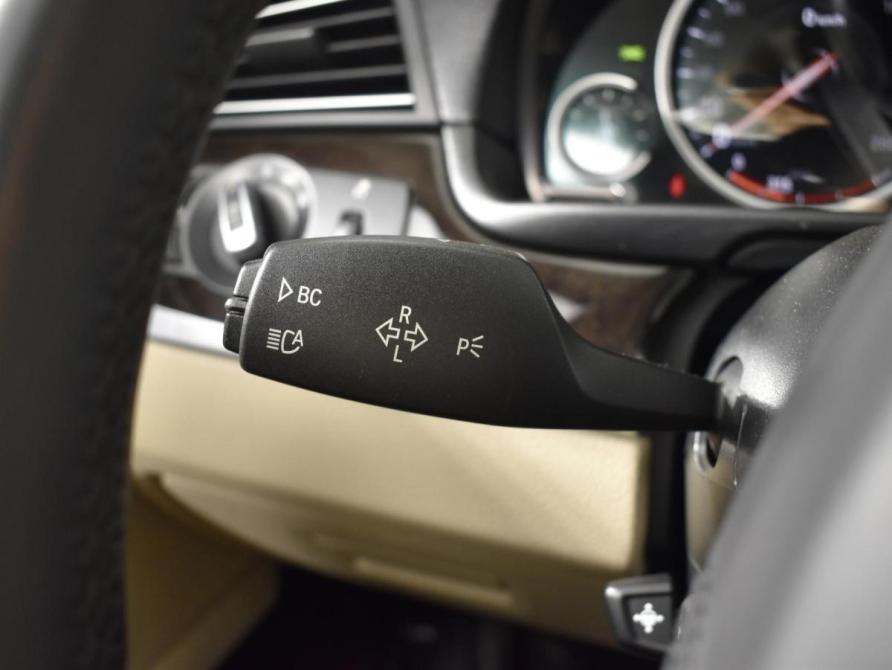 BMW 5 серии VI (F10/F11/F07) Рестайлинг Казань  - изображение 16