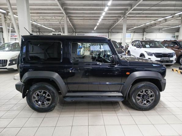 Suzuki Jimny IV с пробегом 2020 года, цена 2 690 000 рублей, 66500 км, внедорожник, Автокод Объявления