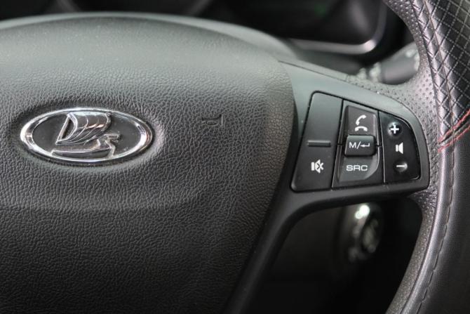 Lada (ВАЗ) XRAY I с пробегом 2016 года, цена 789 000 рублей, 105000 км, хэтчбек, Автокод Объявления