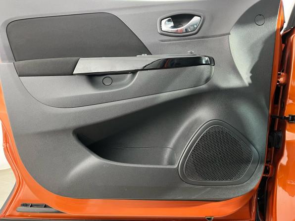 Renault Kaptur I с пробегом 2018 года, цена 1 754 000 рублей, 45726 км, внедорожник, Автокод Объявления