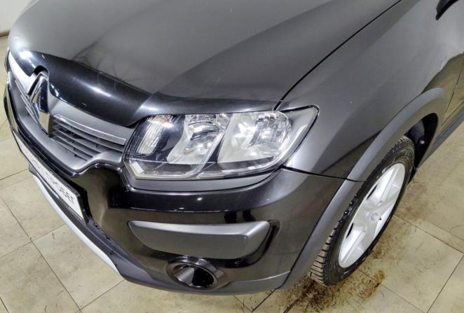 Renault Sandero II с пробегом 2015 года, цена 935 000 рублей, 91780 км, хэтчбек, Автокод Объявления