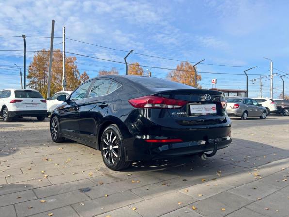 Hyundai Elantra VI (AD) с пробегом 2016 года, цена 1 310 000 рублей, 209309 км, седан, Автокод Объявления