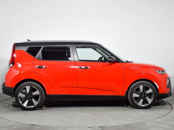 Kia Soul III с пробегом 2021 года, цена 1 959 000 рублей, 104000 км, хэтчбек, Автокод Объявления