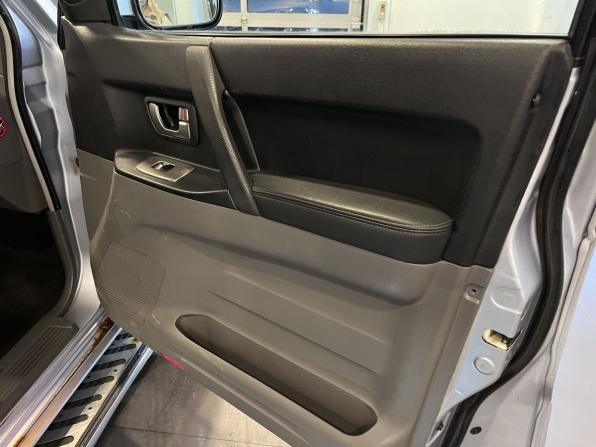 Mitsubishi Pajero III Рестайлинг с пробегом 2004 года, цена 679 000 рублей, 339857 км, внедорожник, Автокод Объявления