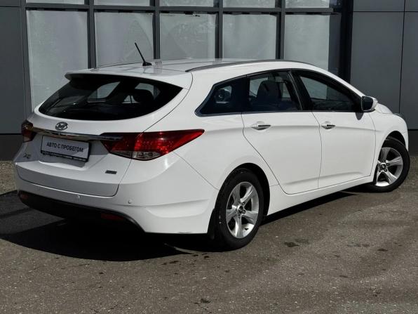 Hyundai i40 I с пробегом 2013 года, цена 1 200 000 рублей, 327000 км, универсал, Автокод Объявления