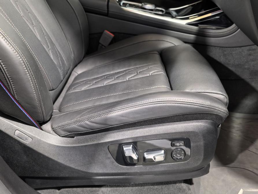 BMW X7 I (G07) Рестайлинг Санкт-Петербург  - изображение 23