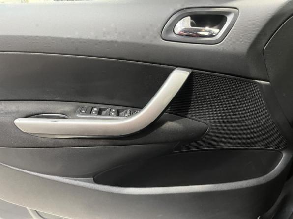 Peugeot 408 I с пробегом 2013 года, цена 510 800 рублей, 139428 км, седан, Автокод Объявления