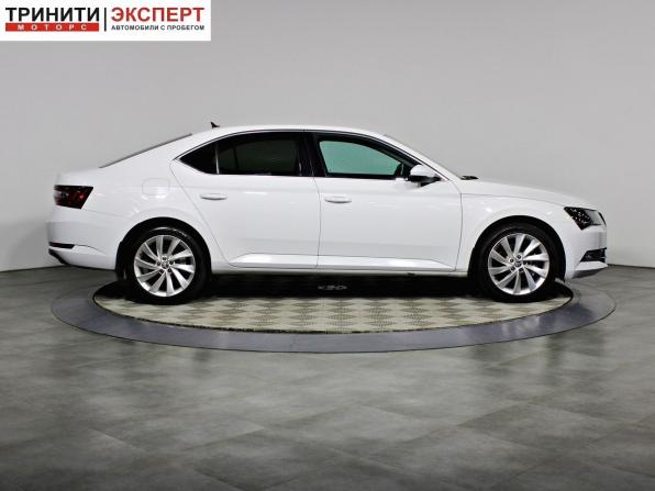 Skoda Superb III с пробегом 2017 года, цена 1 797 000 рублей, 160382 км, лифтбек, Автокод Объявления