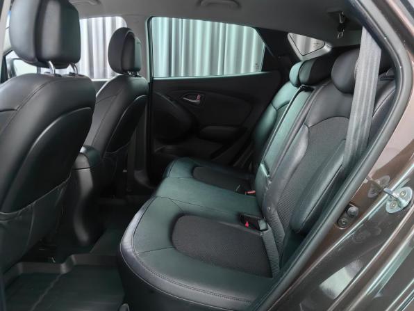 Hyundai ix35 I Рестайлинг с пробегом 2014 года, цена 1 225 000 рублей, 155345 км, внедорожник, Автокод Объявления