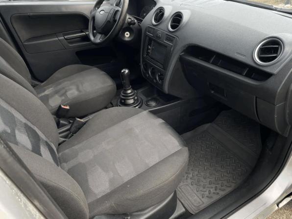 Ford Fusion I Рестайлинг с пробегом 2006 года, цена 244 000 рублей, 252470 км, хэтчбек, Автокод Объявления