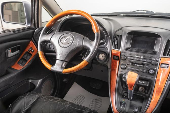 Lexus RX I с пробегом 2002 года, цена 899 000 рублей, 210000 км, внедорожник, Автокод Объявления