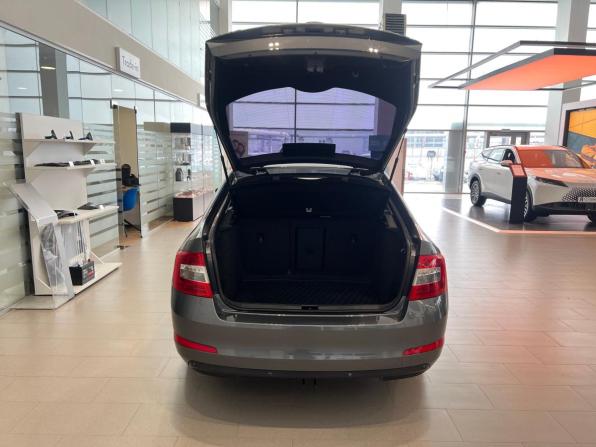 Skoda Octavia III (A7) с пробегом 2014 года, цена 1 200 000 рублей, 191000 км, лифтбек, Автокод Объявления