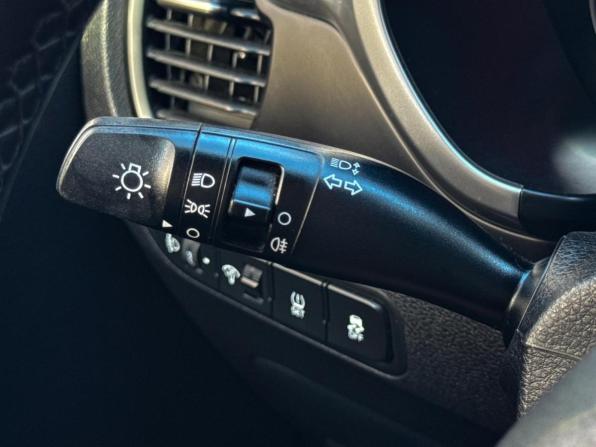 Kia Rio IV Рестайлинг с пробегом 2021 года, цена 1 179 000 рублей, 192372 км, хэтчбек, Автокод Объявления